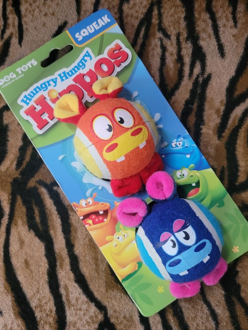 Hungry Hippos Plush Dog Squeak Ball Set - New